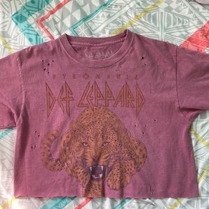 Def Leopard band Pyromania cropped band tee